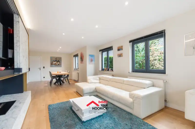 Prachtige woning OB op 737m² grondopp - 4 slpkmrs! foto 4