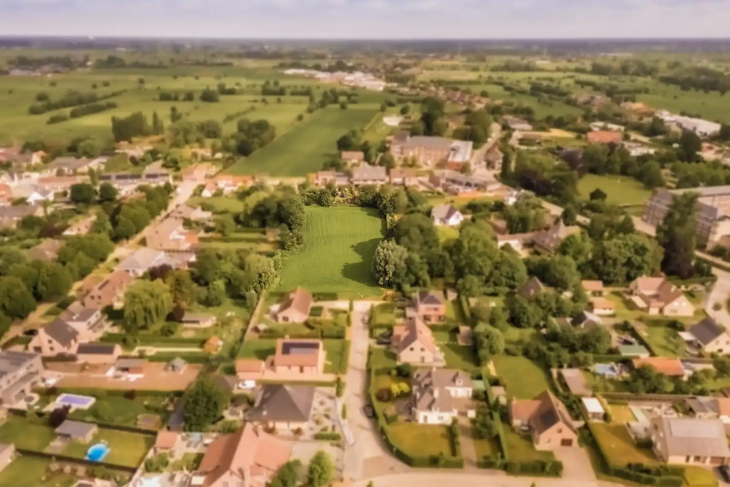 Exclusief villaperceel in een rustige woonomgeving foto 9