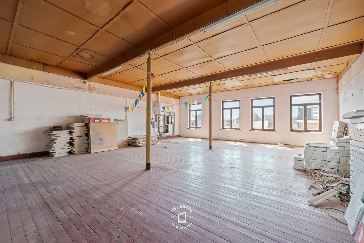 751 m² op A-locatie in Aalst – showroom, kantoor, retail of POTENTIEEL woonproject foto 21