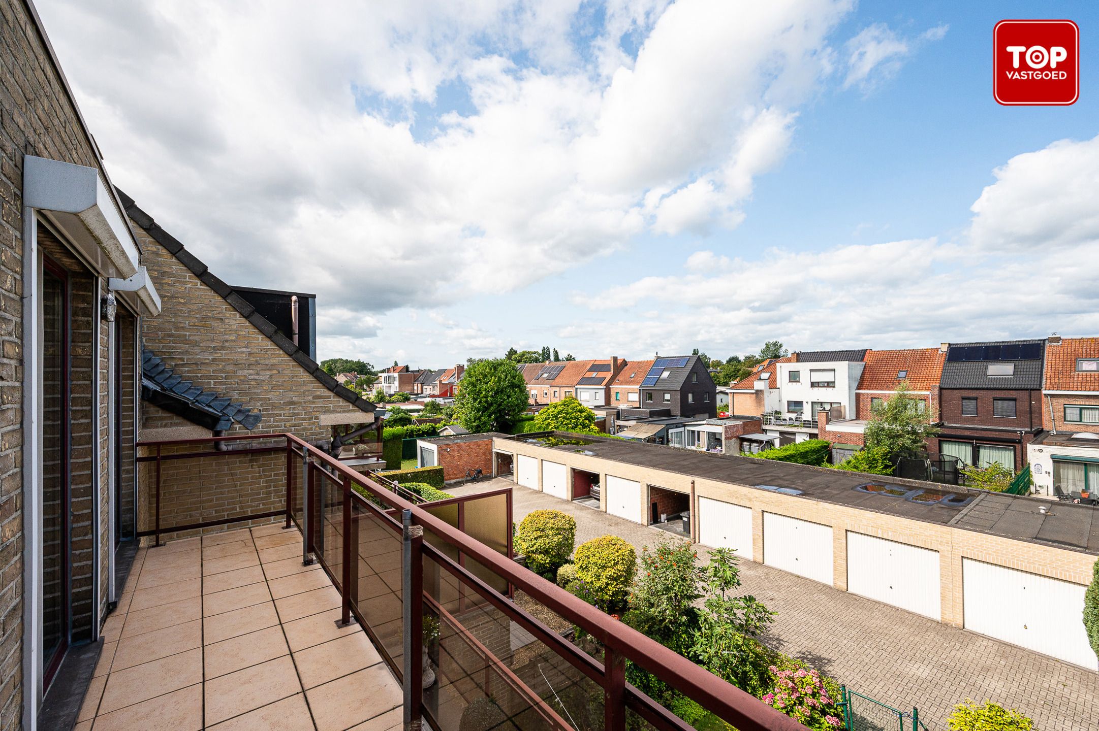 Energiezuinig duplex appartement met 2 slaapkamers, groot terras en garage.  foto 18