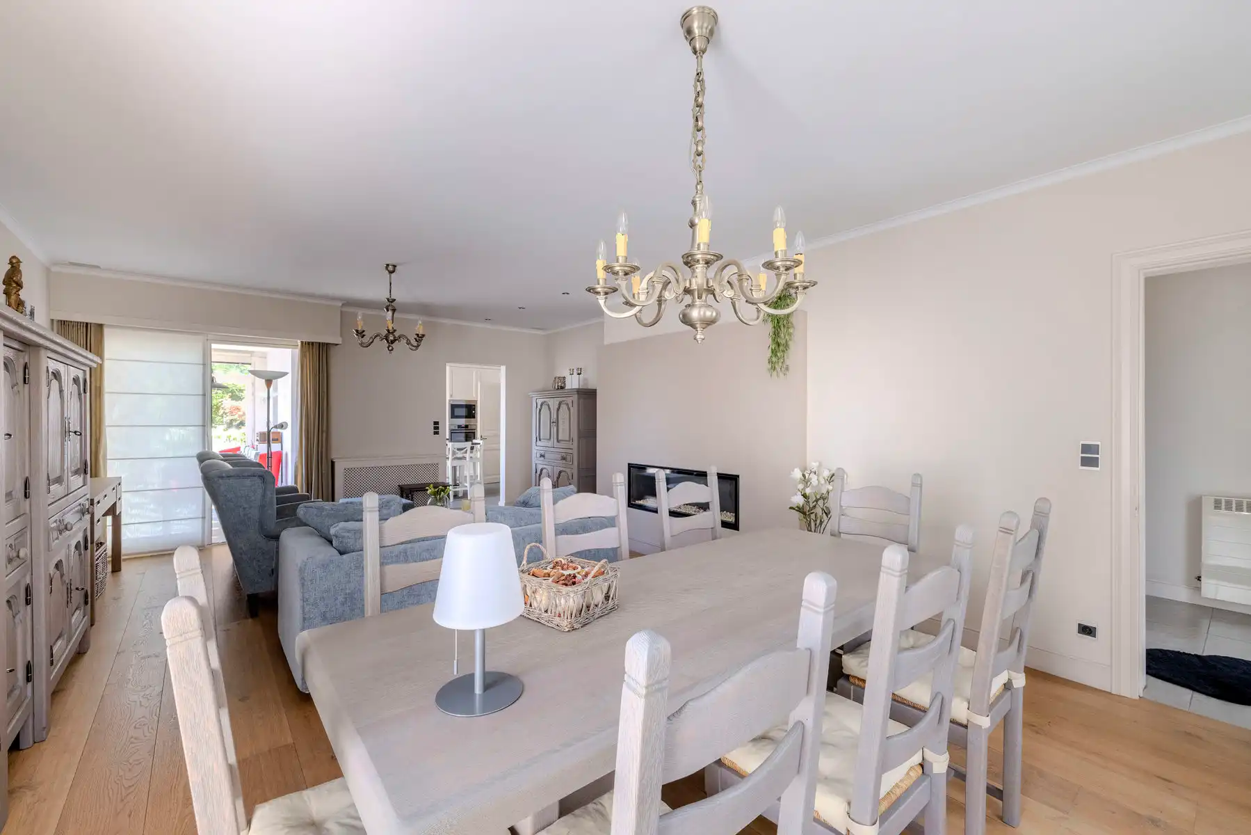 Rustig gelegen, instapklare woning met 3/4 slpks op 901m2  foto 4