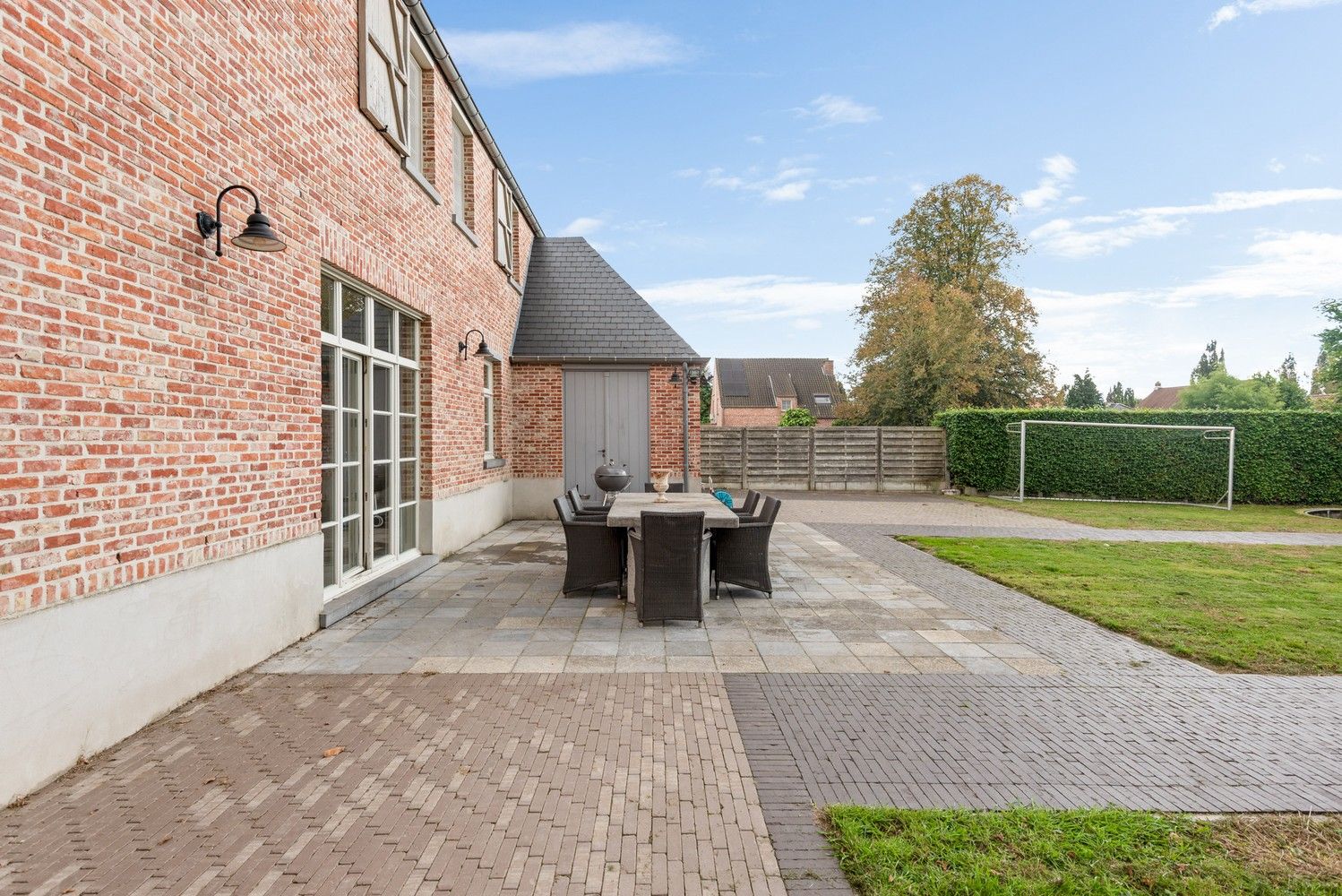 Prachtige villa met 5 slaapkamers en mooi onderhouden privatieve tuin te koop te Grobbbendonk foto 27