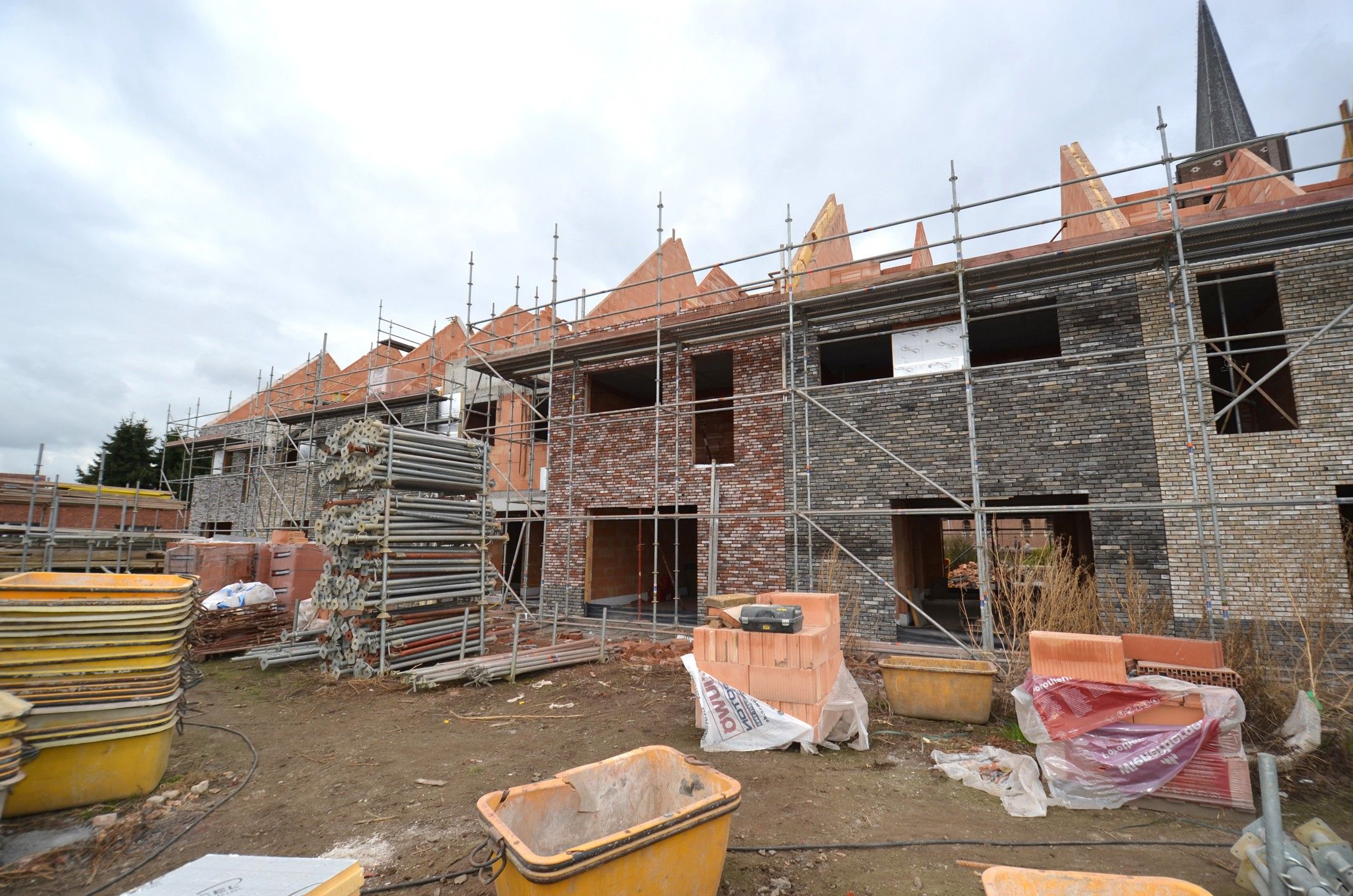 7 nieuwbouwwoningen foto {{pictureIndex}}