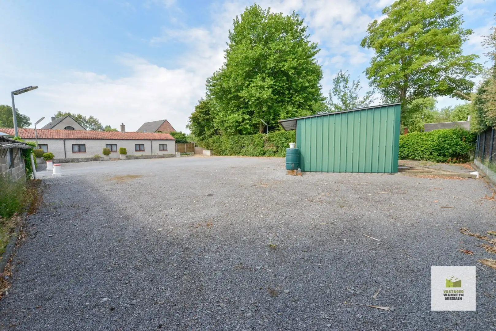 Uitbreidbare gelijkvloerse woning met grote garage op 1303m2 foto 29