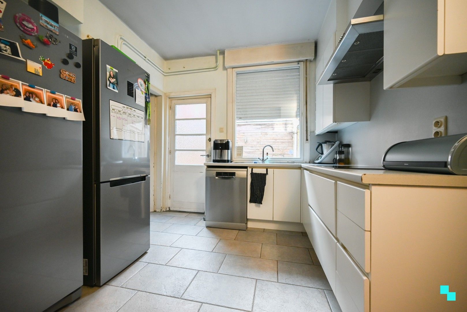 Multifunctioneel pand met praktijk, woning, opslagruimte en (verhuurd) appartement foto 9