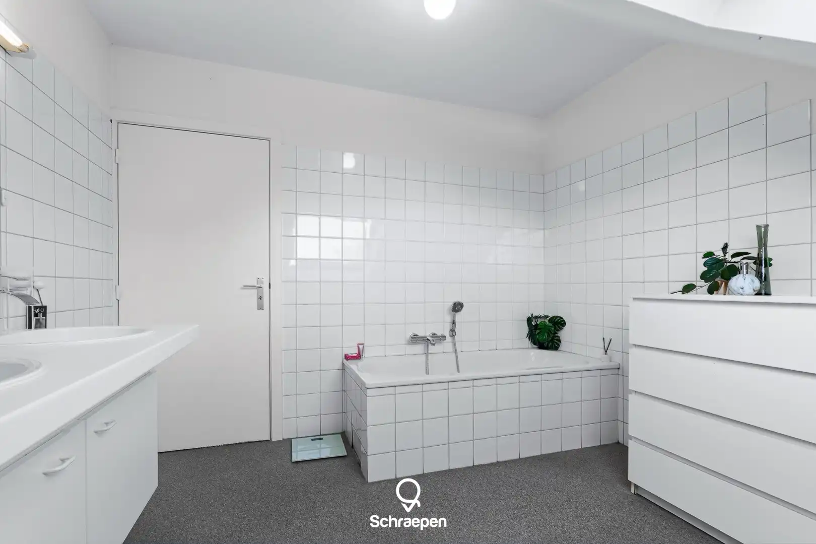 Lichtrijk instapklaar appartement (EPC-label B) en 2 slpks op centrale ligging te Zonhoven! foto 14