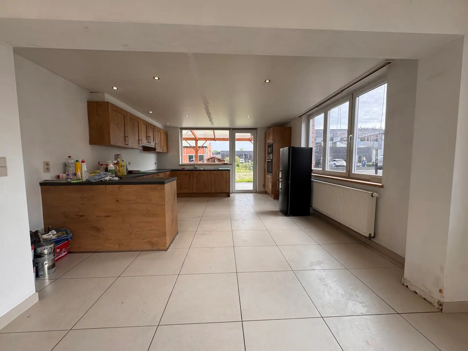 Woning met drie slaapkamers en tuin foto 4