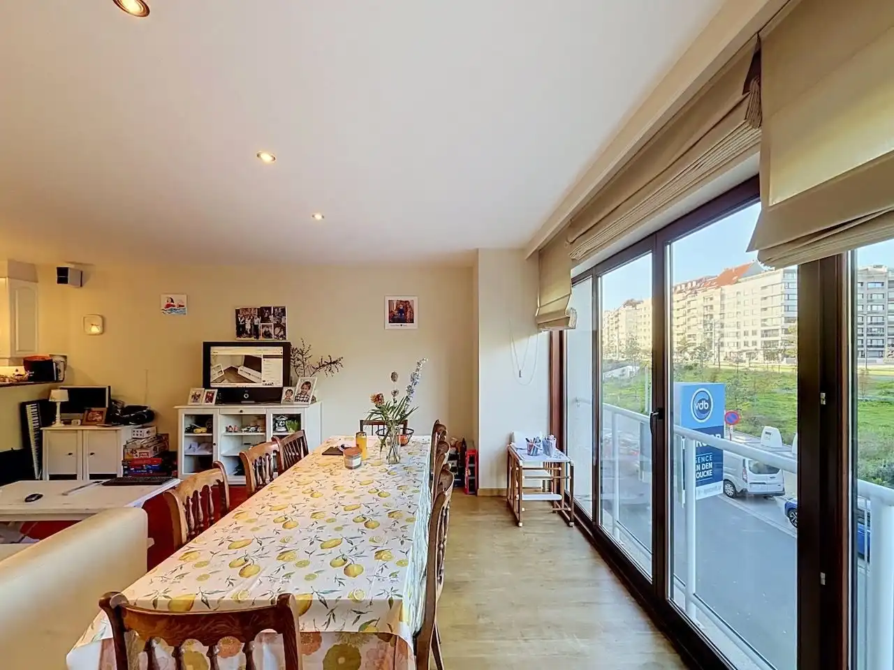 Verzorgd appartement met open zicht op het Willemspark foto {{pictureIndex}}