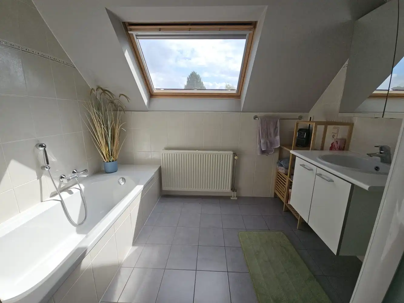 Duplex appartement met ruim terras en carport/berging foto 14