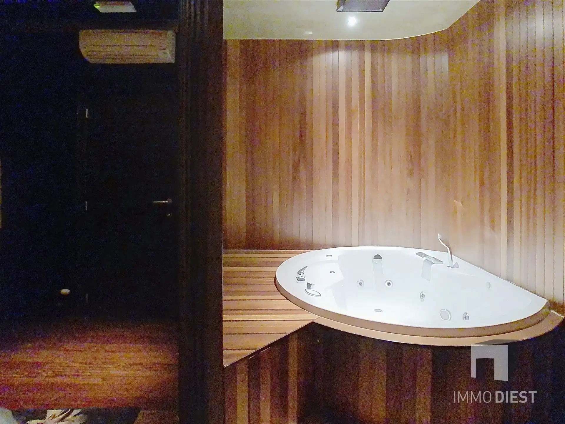 Uniek handelspand met exclusieve afwerking op Triple A locatie foto 40