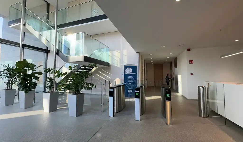 Gemeubelde kantoren met dienstverlening in AA Tower in Zwijnaarde foto 21