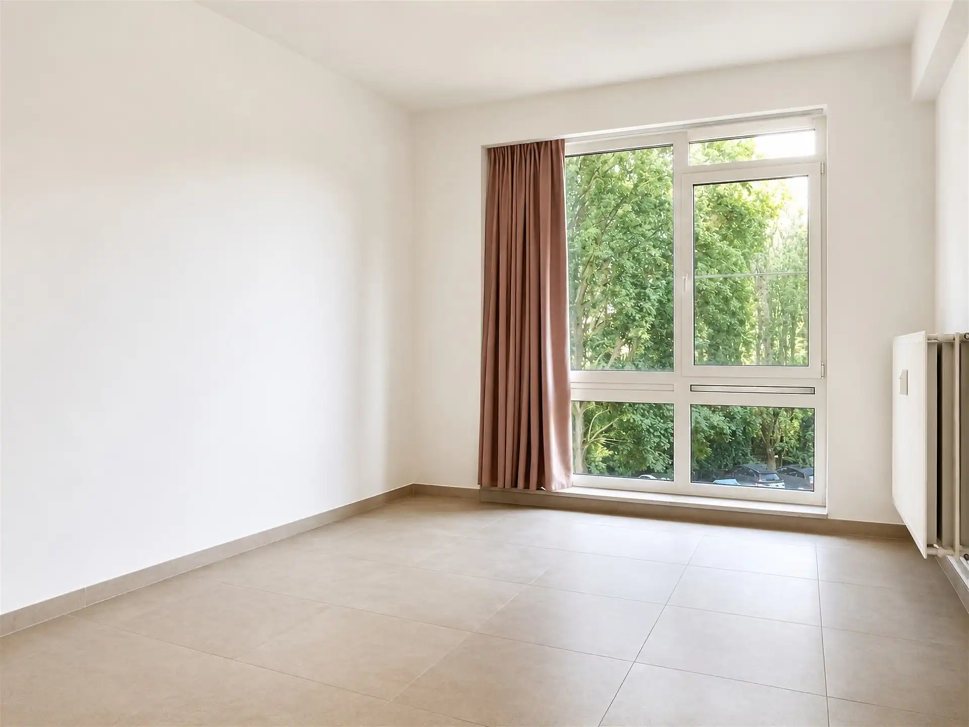 Ruim appartement met 3 slaapkamers! foto 12