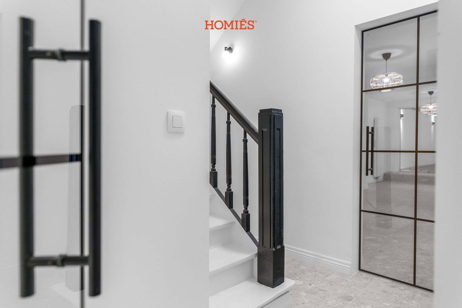 Gerenoveerd herenhuis met 6 slpk, 3 badk in centrum Leuven! foto 12