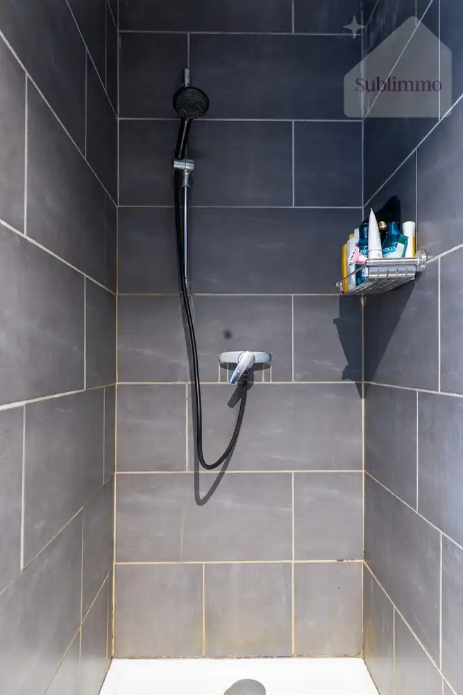 Woning met aparte ruimte voor praktijk, kantoor of hobby foto 7