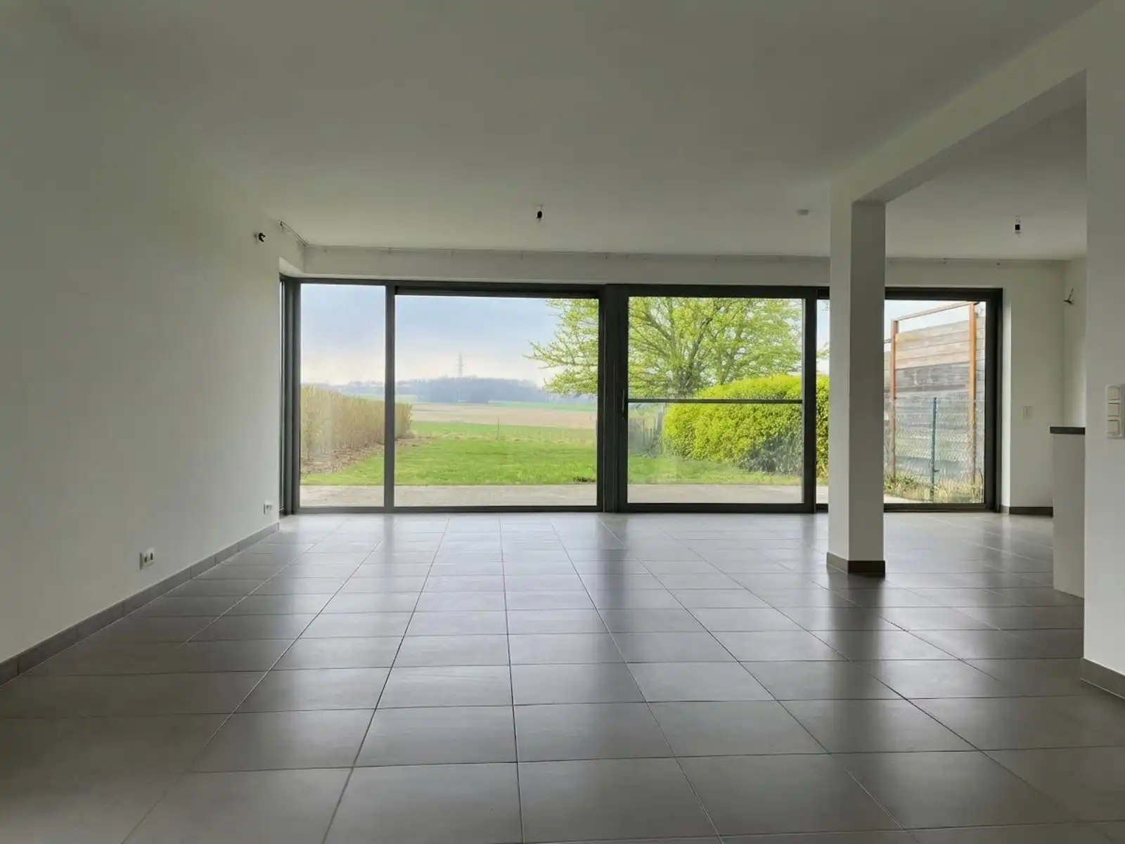 Huis te huur foto {{pictureIndex}}