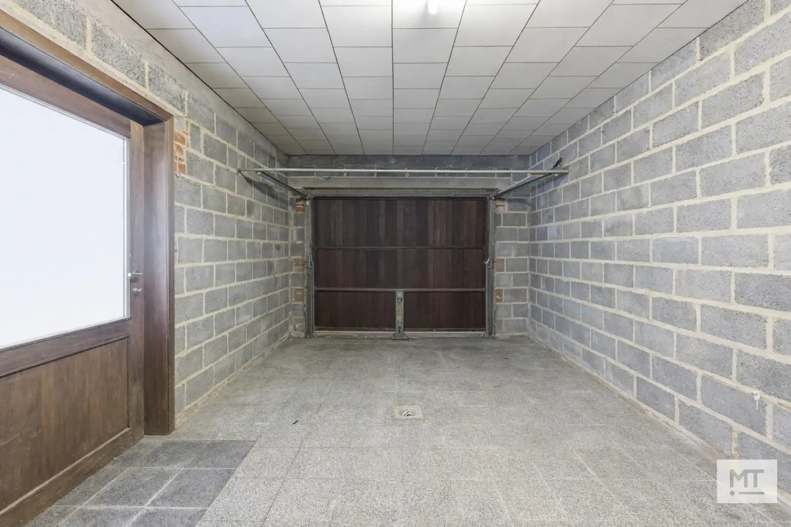 Ruime alleenstaande woning te koop op een rustige locatie te Beselare foto 17