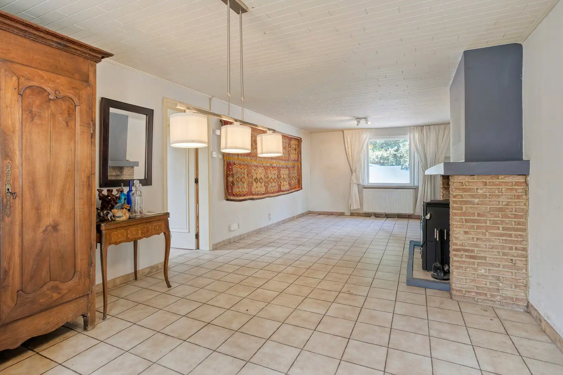 Landelijke laagbouw woning met mooie tuin foto 10