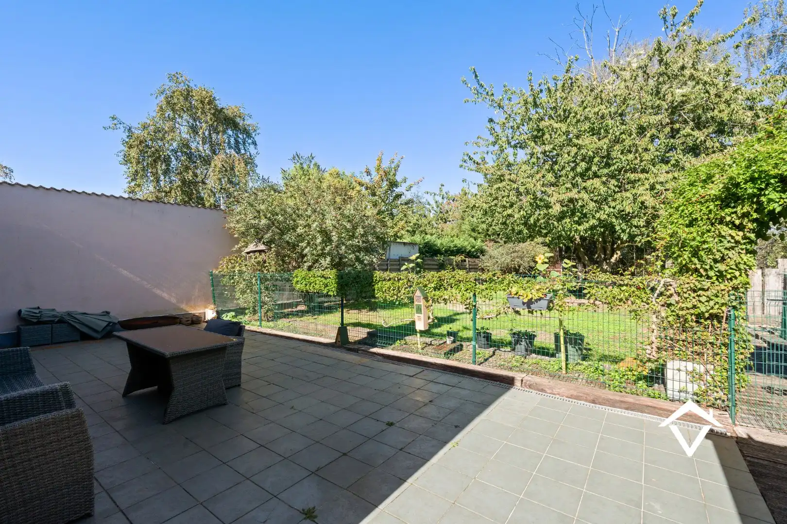 Zeer grote woning te koop in het centrum van Eernegem foto 11