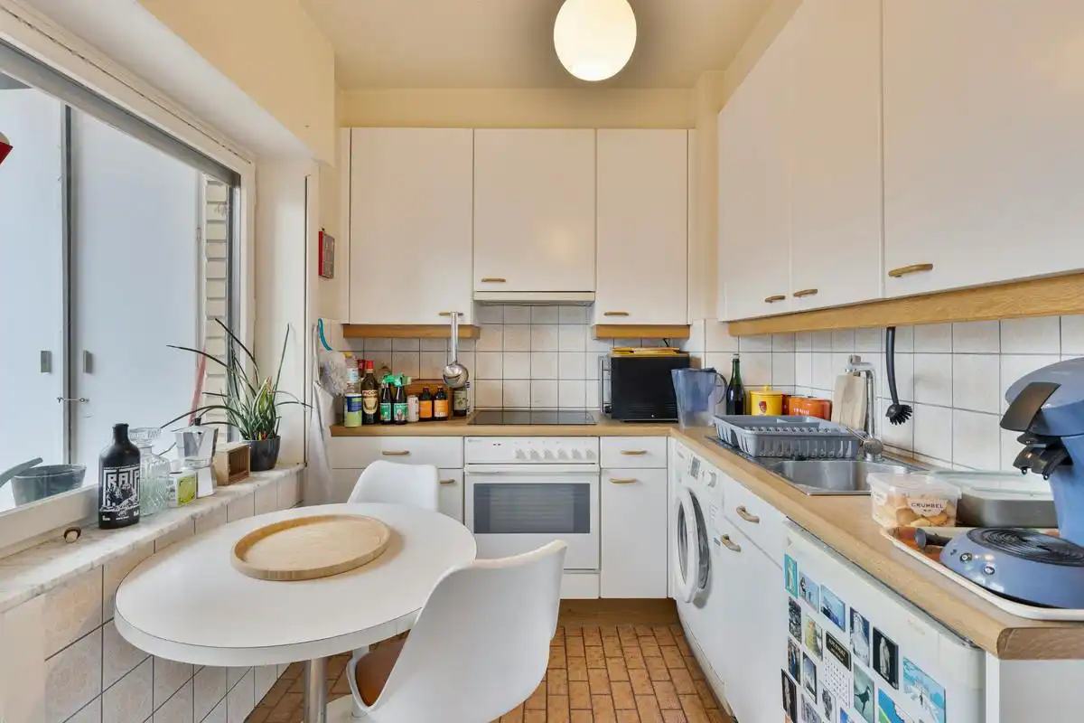 1-slaapkamerappartement (72m²) met garage te koop in Kortrijk foto 4