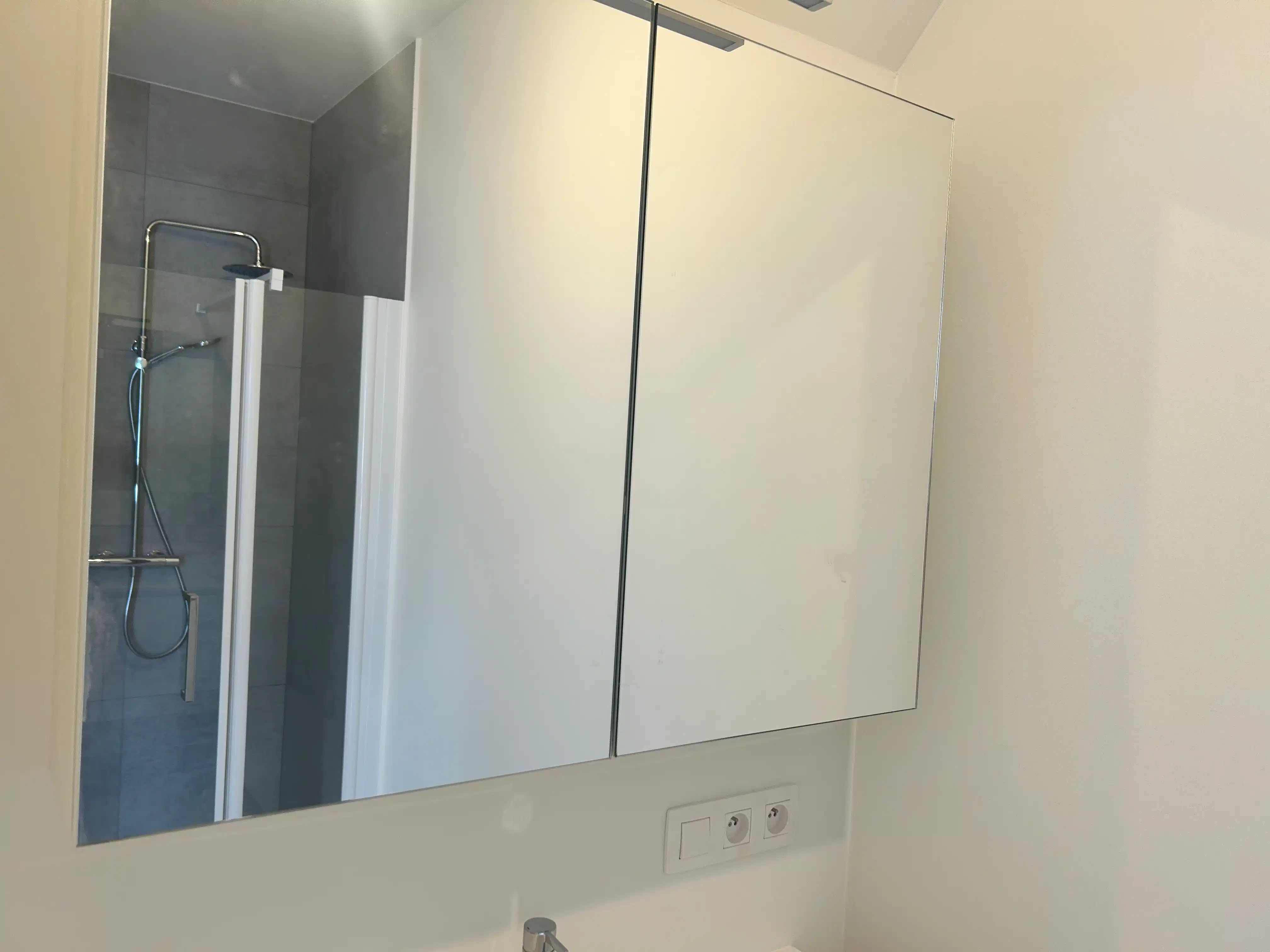 4 ruime en comfortabele appartementen in Sledderlo, Genk. foto 24