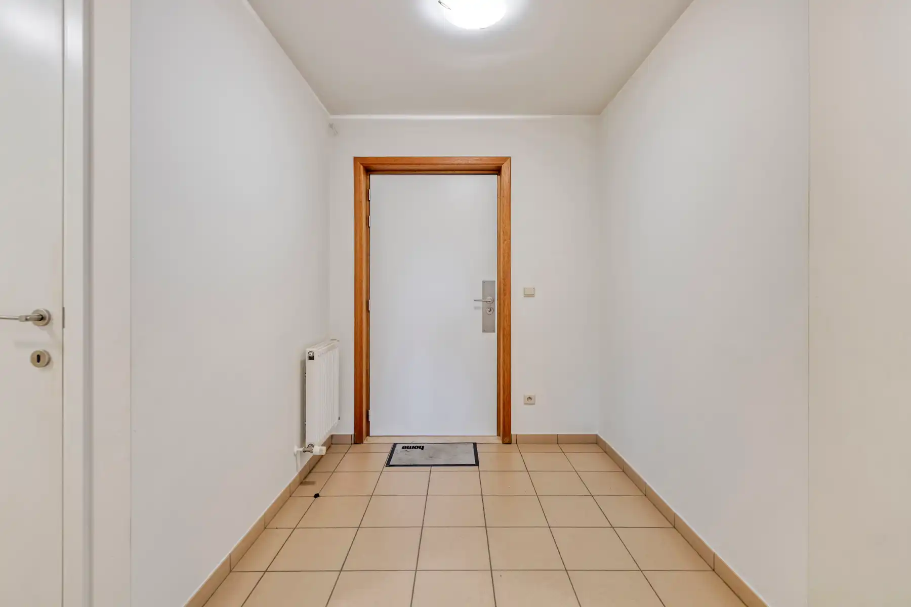 Zuid gelegen appartement met 2 slaapkamers + 2 parkings+2 bergings foto 6