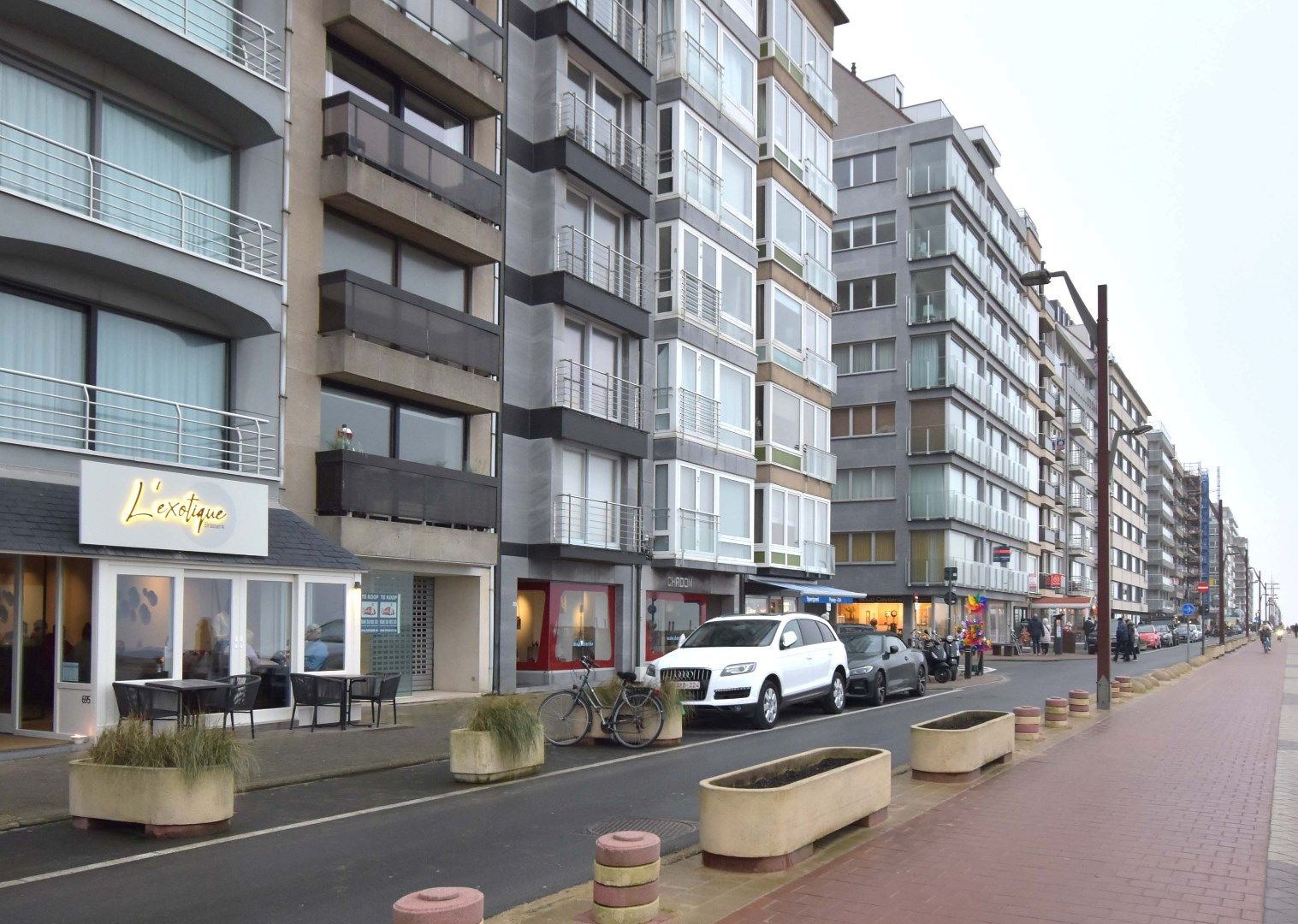 Handelspand inclusief met een studio, uiterst centraal gelegen aan de Zeedijk en nabij het Driehoeksplein  foto 9