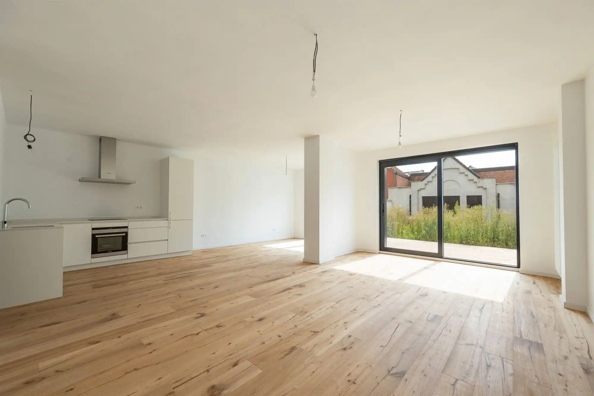 Gerenoveerd appartement met uniek bijgebouw op toplocatie in Lier foto 3