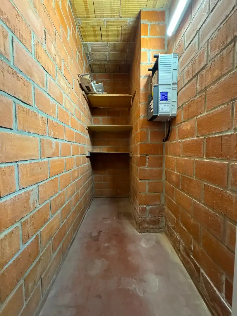 een 2-SLPK- hoekappartement met garage en berging foto 12