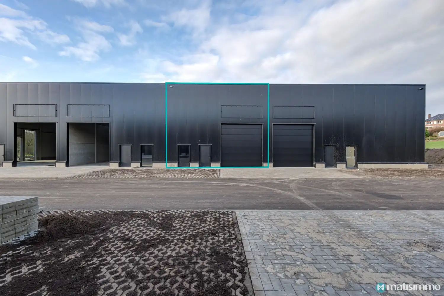 KMO-UNIT OP NIEUW BEDRIJVENPARK HARDEL TE TONGEREN foto 2