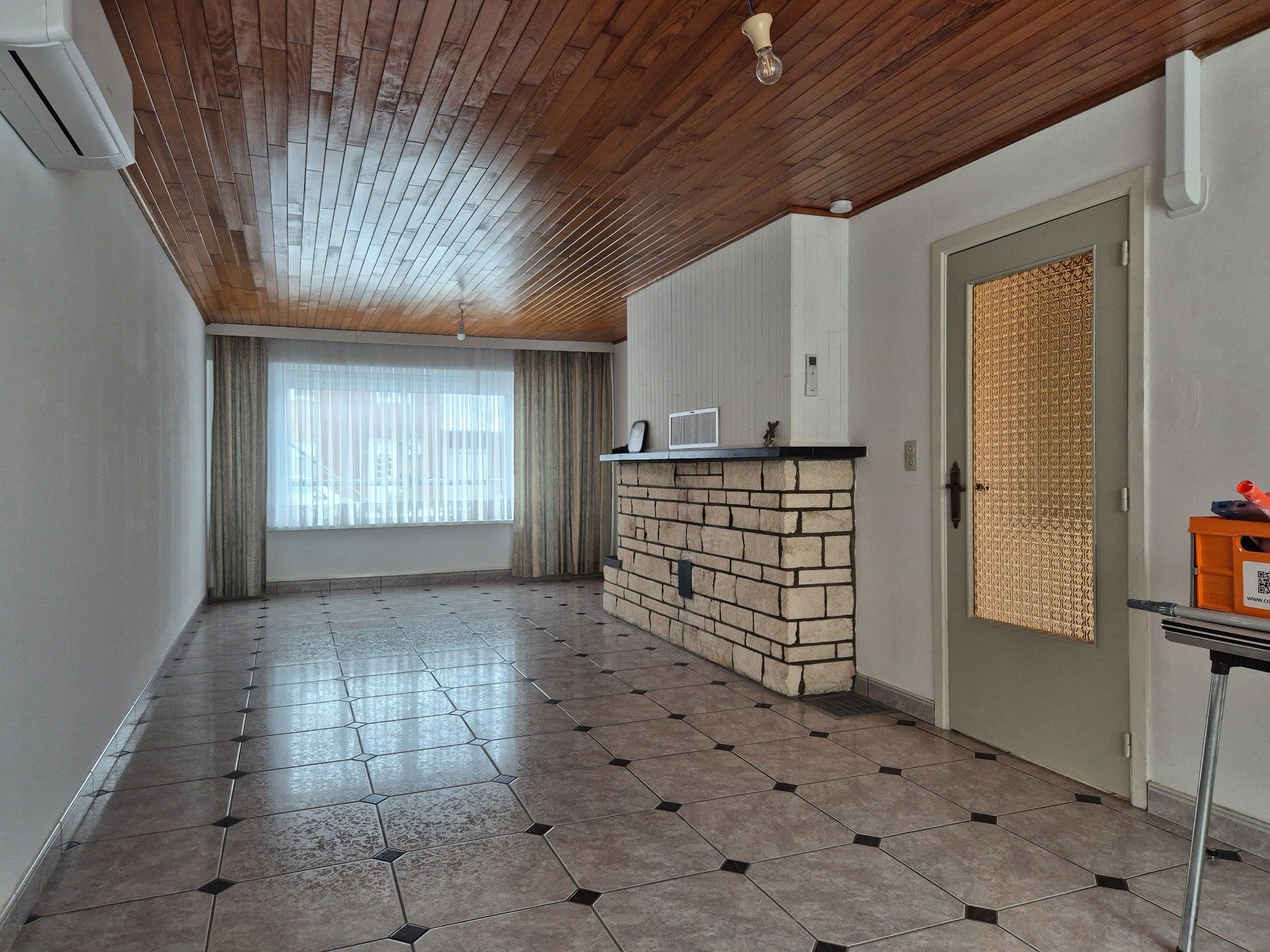 Woning met garage en tuin foto 7