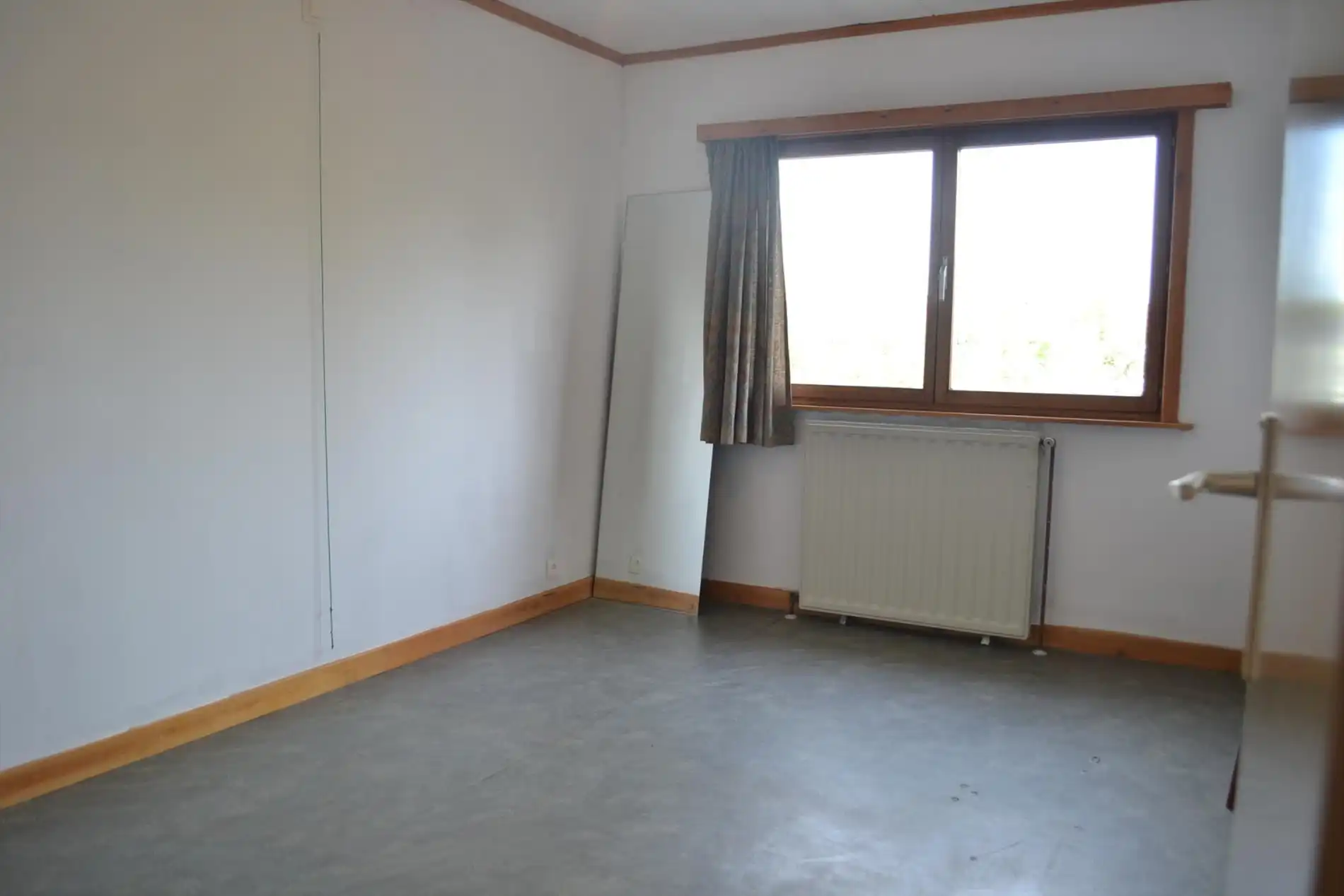 Rustig gelegen gelijkvloerse woning met tuin en garage foto 7