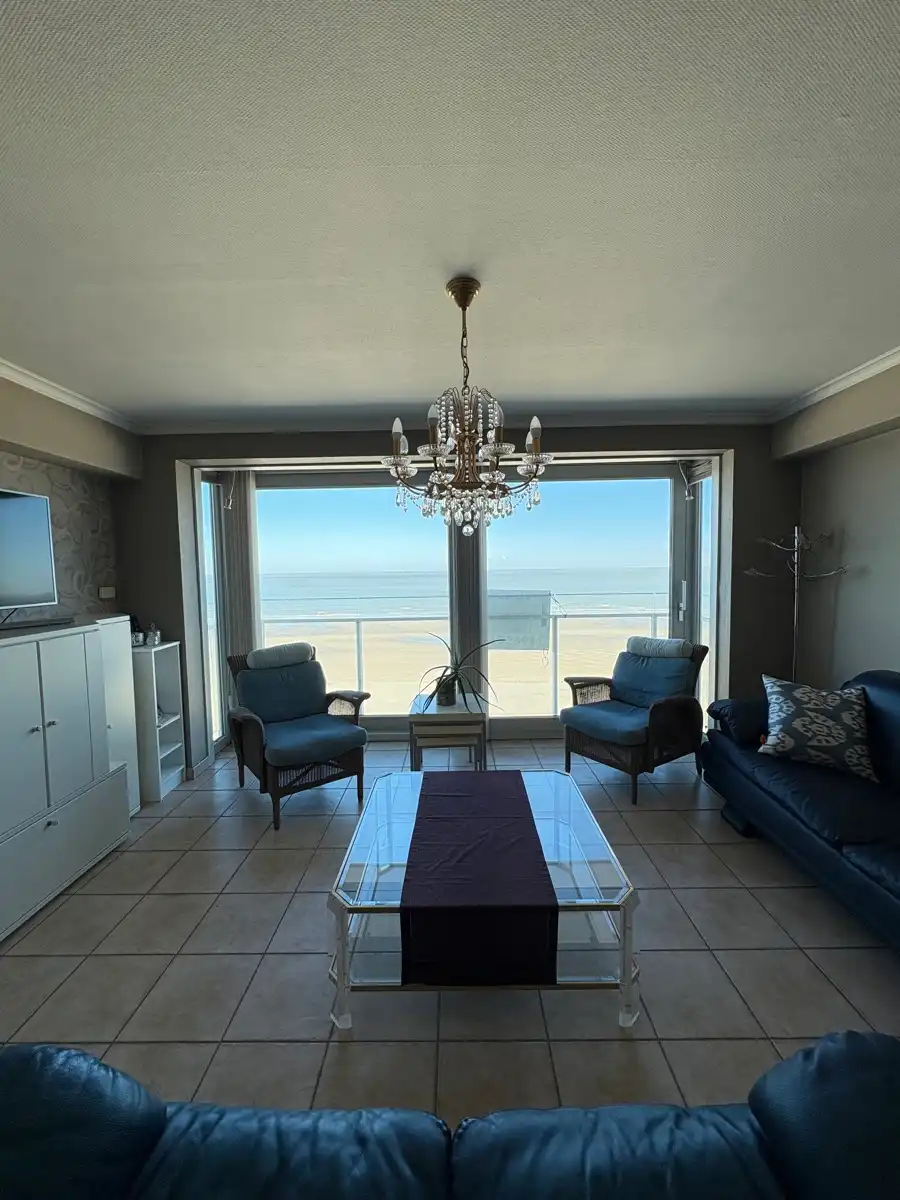 Gemeubeld appartement op de Zeedijk 2 slpk 82m  foto 2