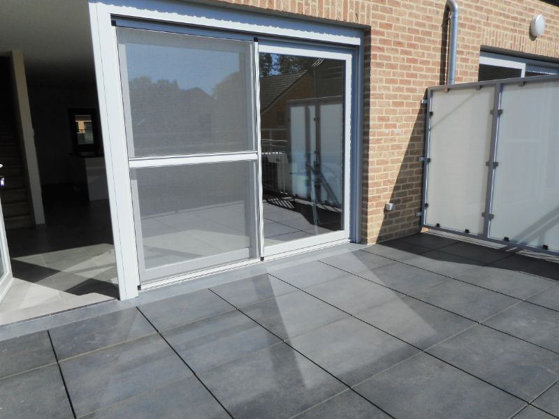 Instapklaar duplexappartement met 2 ruime slpks,  ruim terras (18m²), ondergrondse autostpl + kelder foto 18