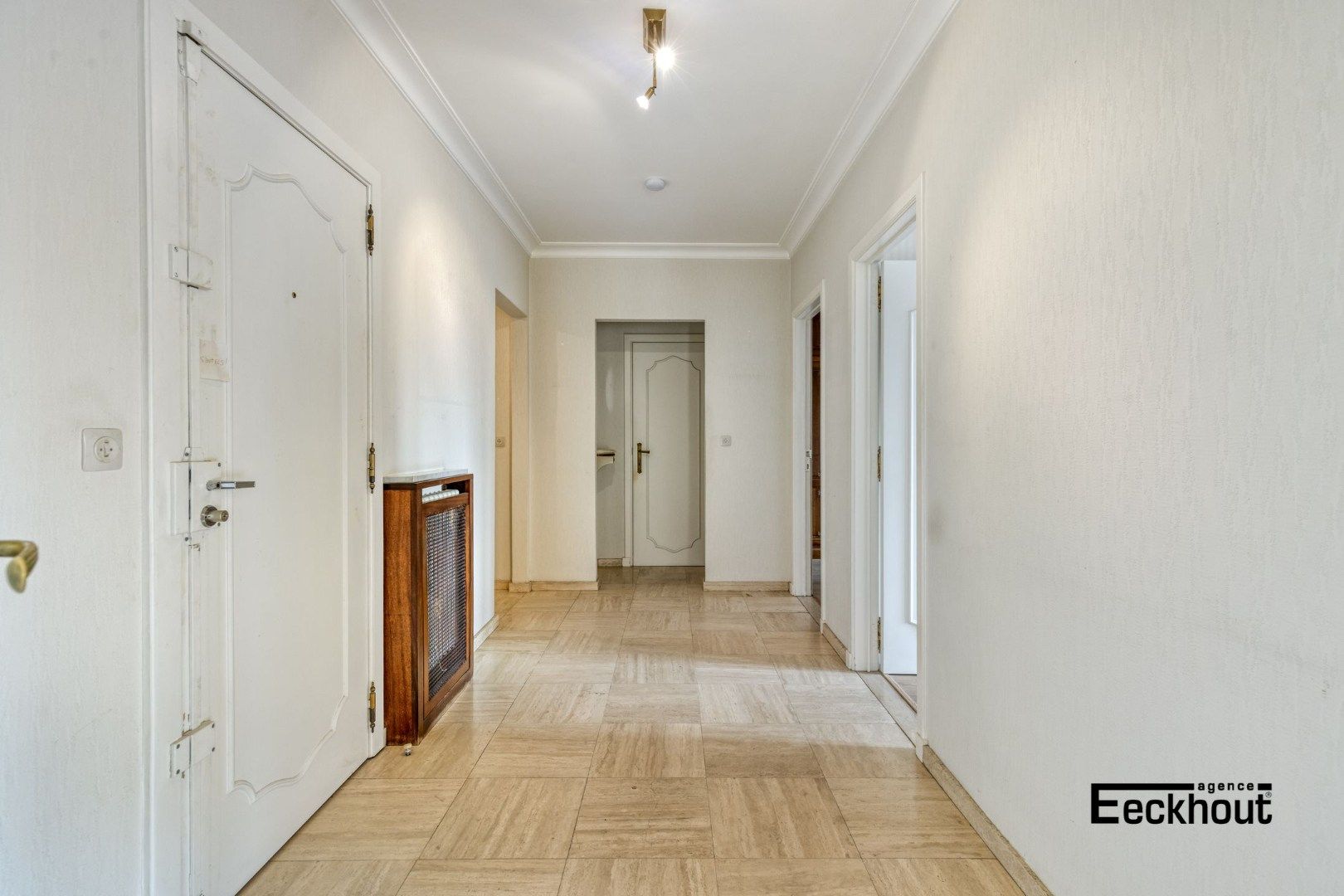 Zeer ruim appartement met prachtig open zicht in het hartje van Oostende foto 7