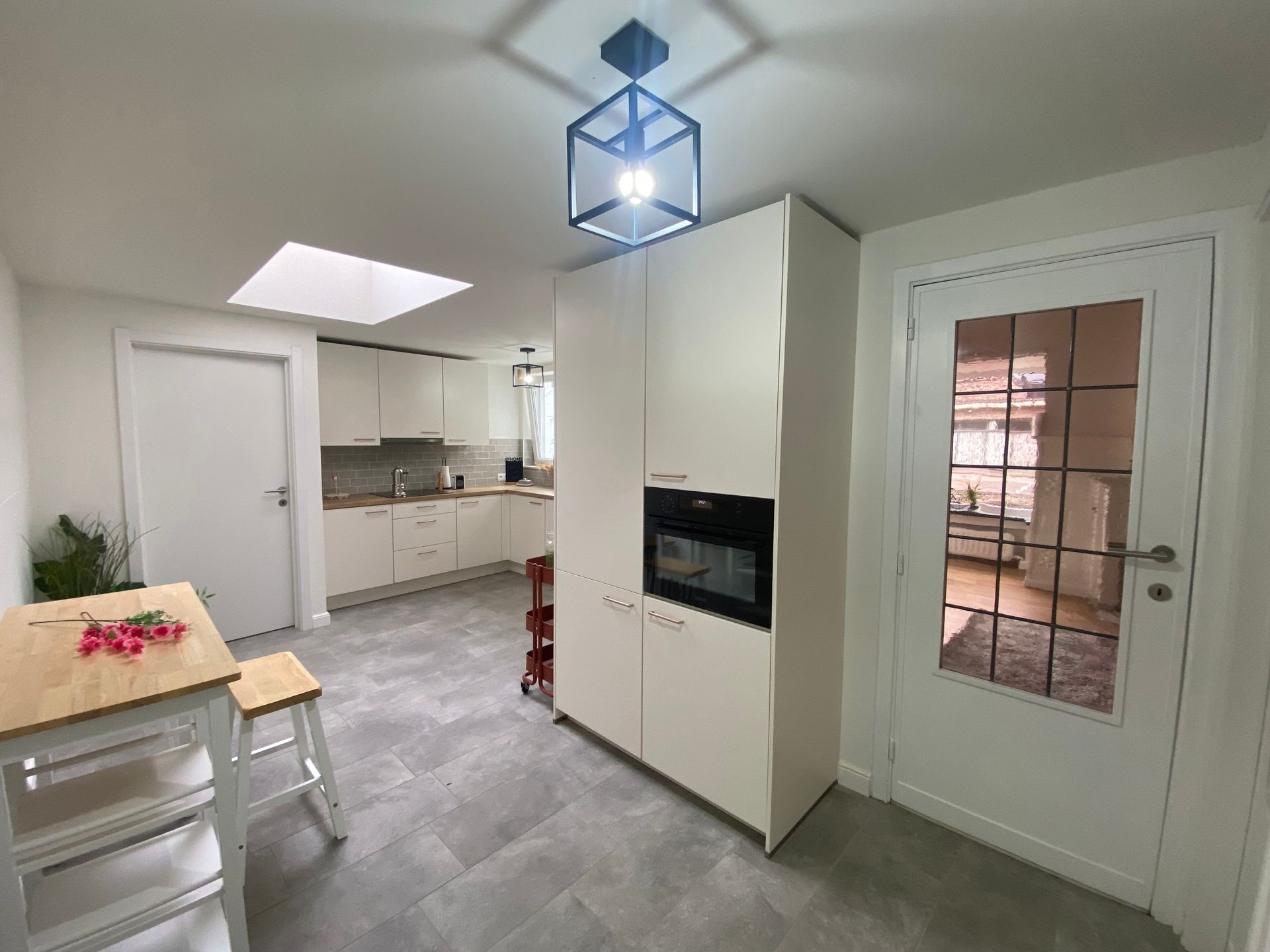 Ruime instapklare HOB met 4 slpks, tuin en garage foto 10