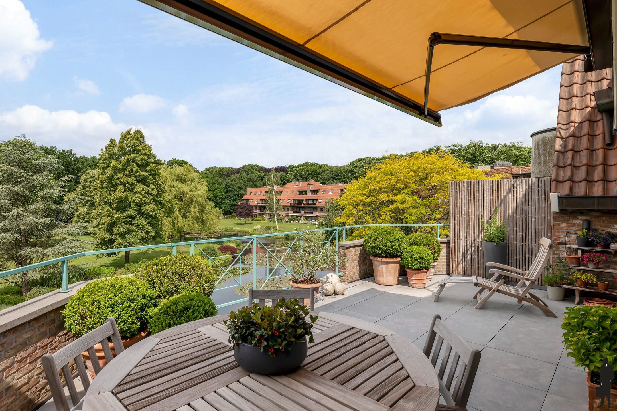 Luxe ca. 195m² appartement met zonneterras in De List foto {{pictureIndex}}