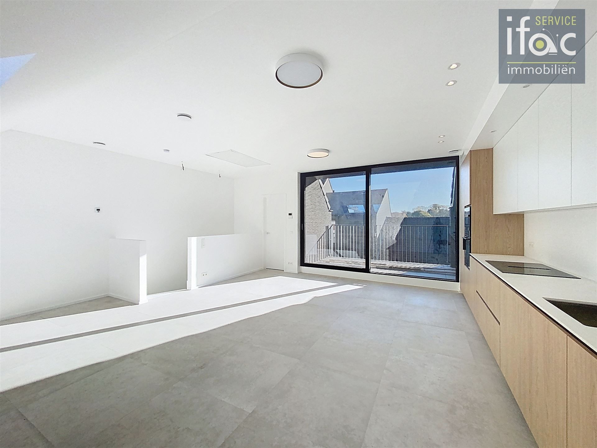 Nieuwbouwappartement met 3 slaapkamers foto 2