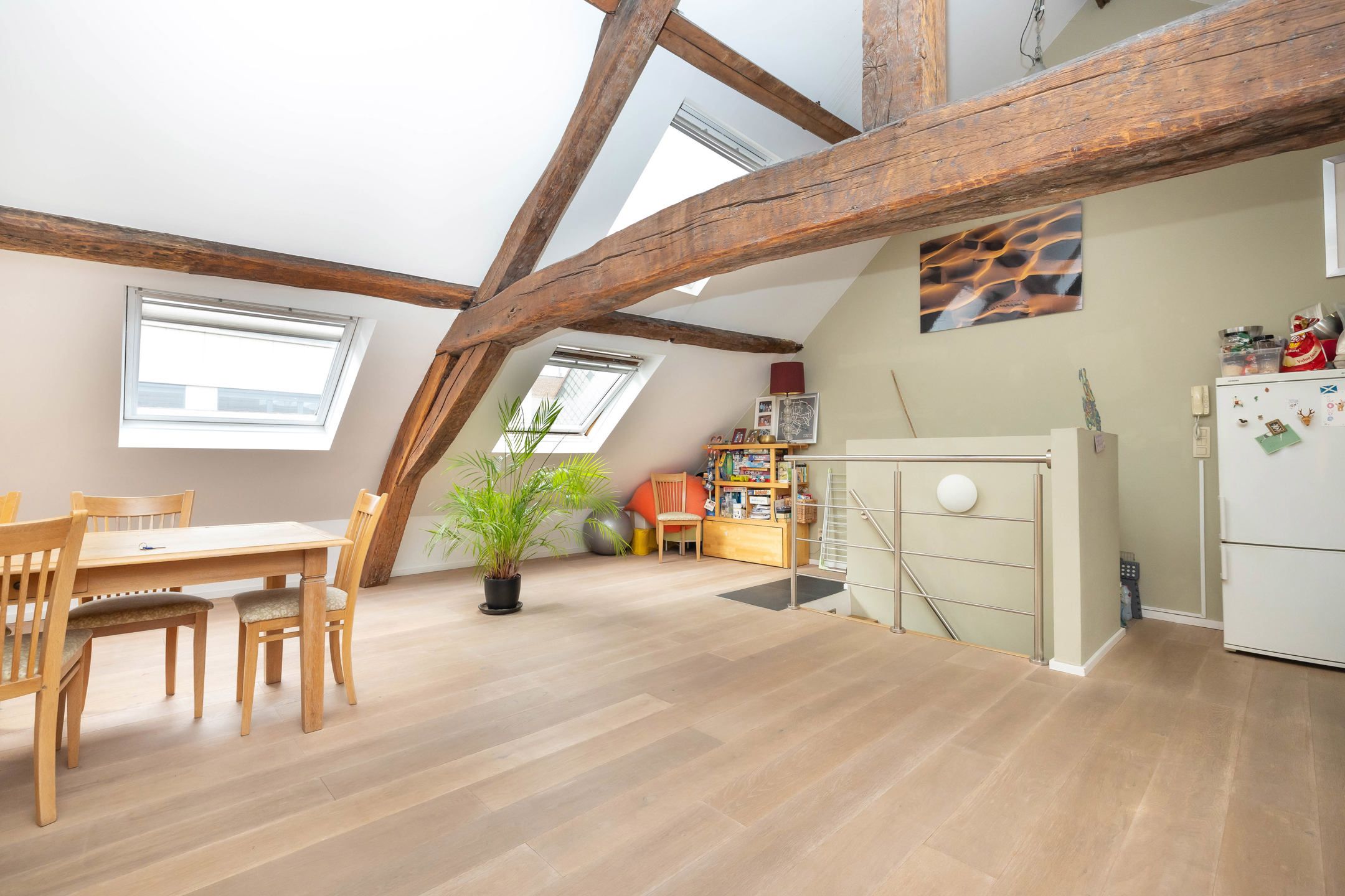 Duplex met 3 slaapkamers - In uitstekende staat! foto 9