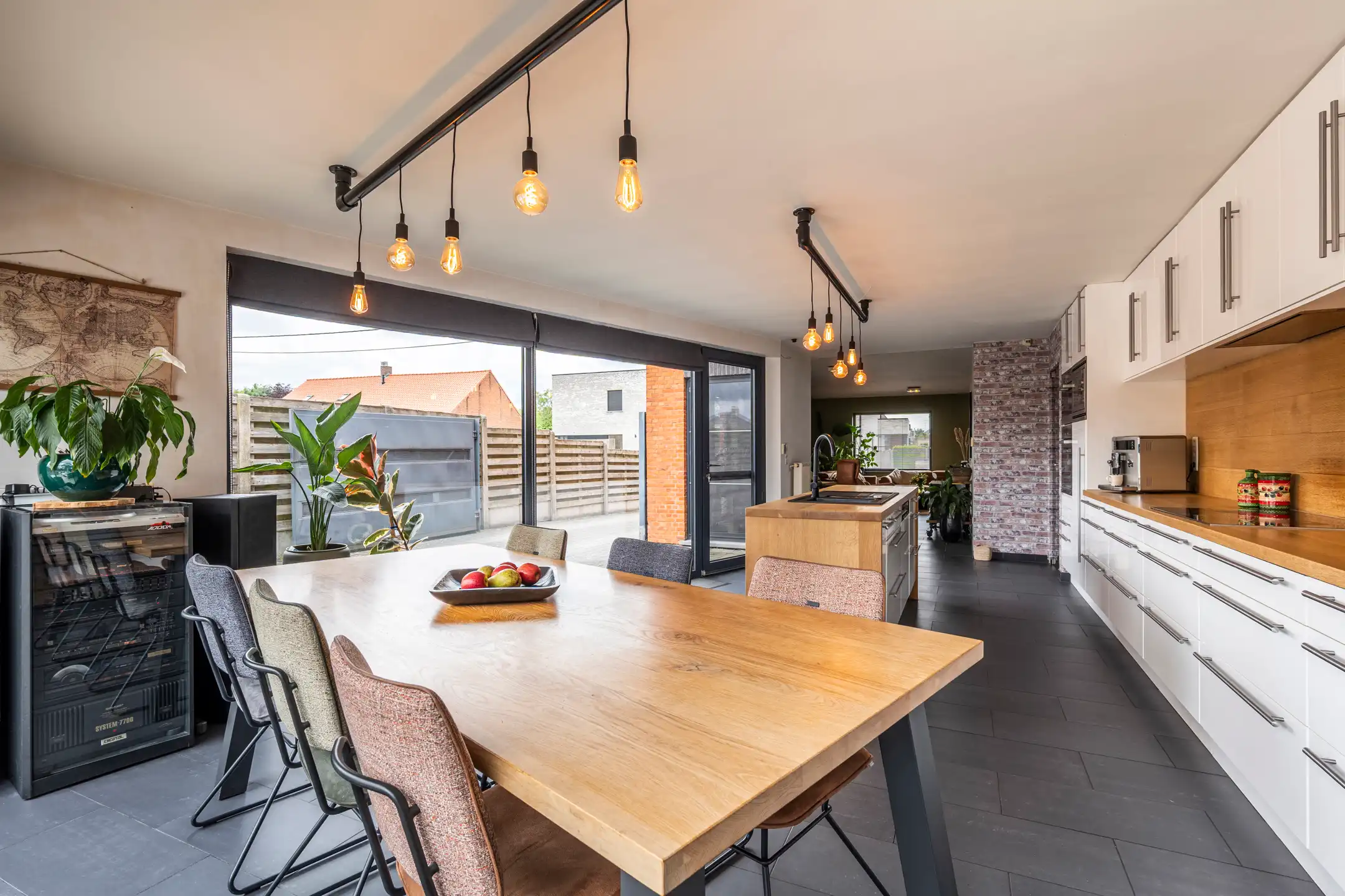 Instapklare woning met 3 slaapkamers op 743m² te Gierle foto 5