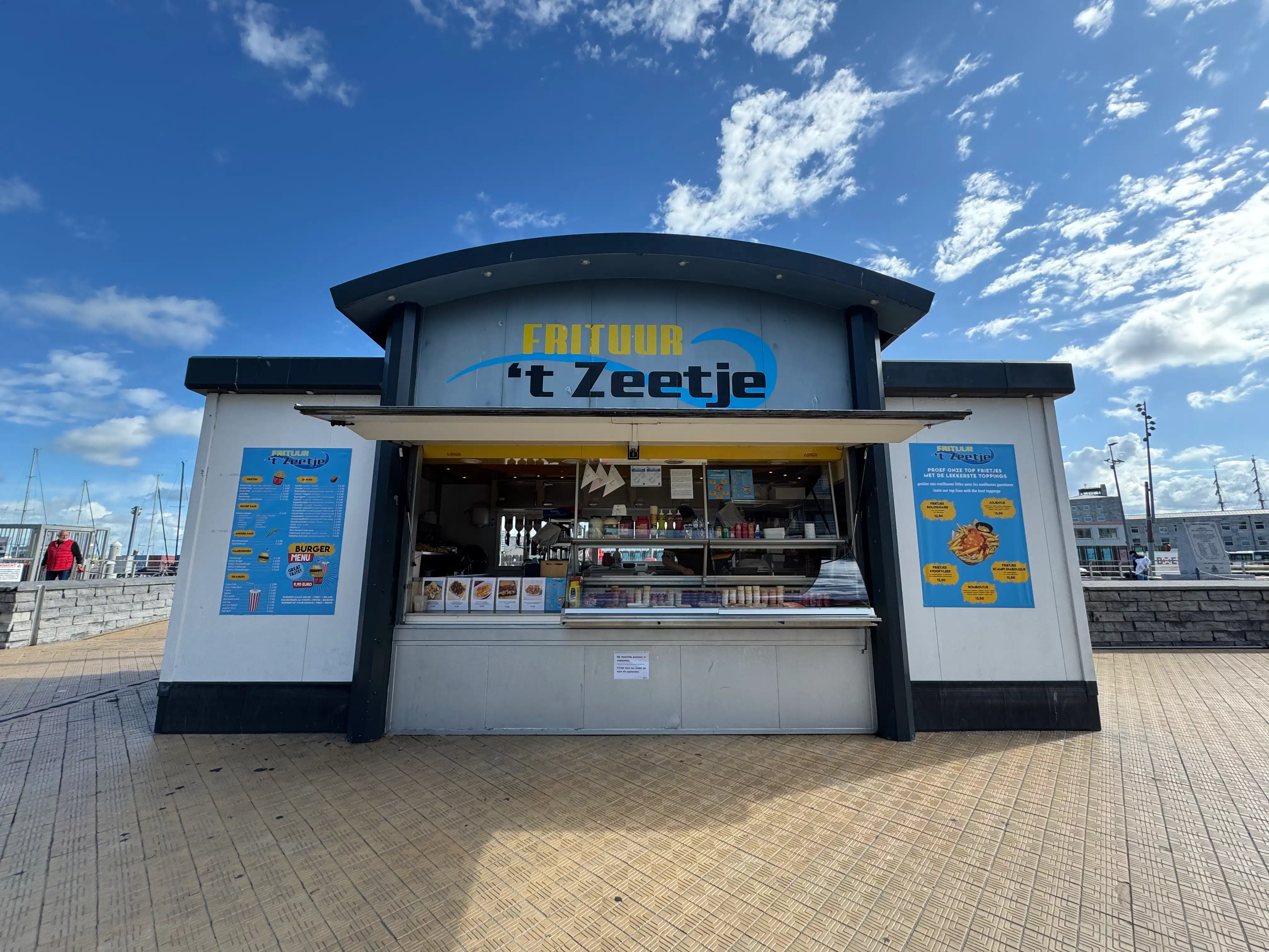 Frituur 'T Zeetje foto {{pictureIndex}}