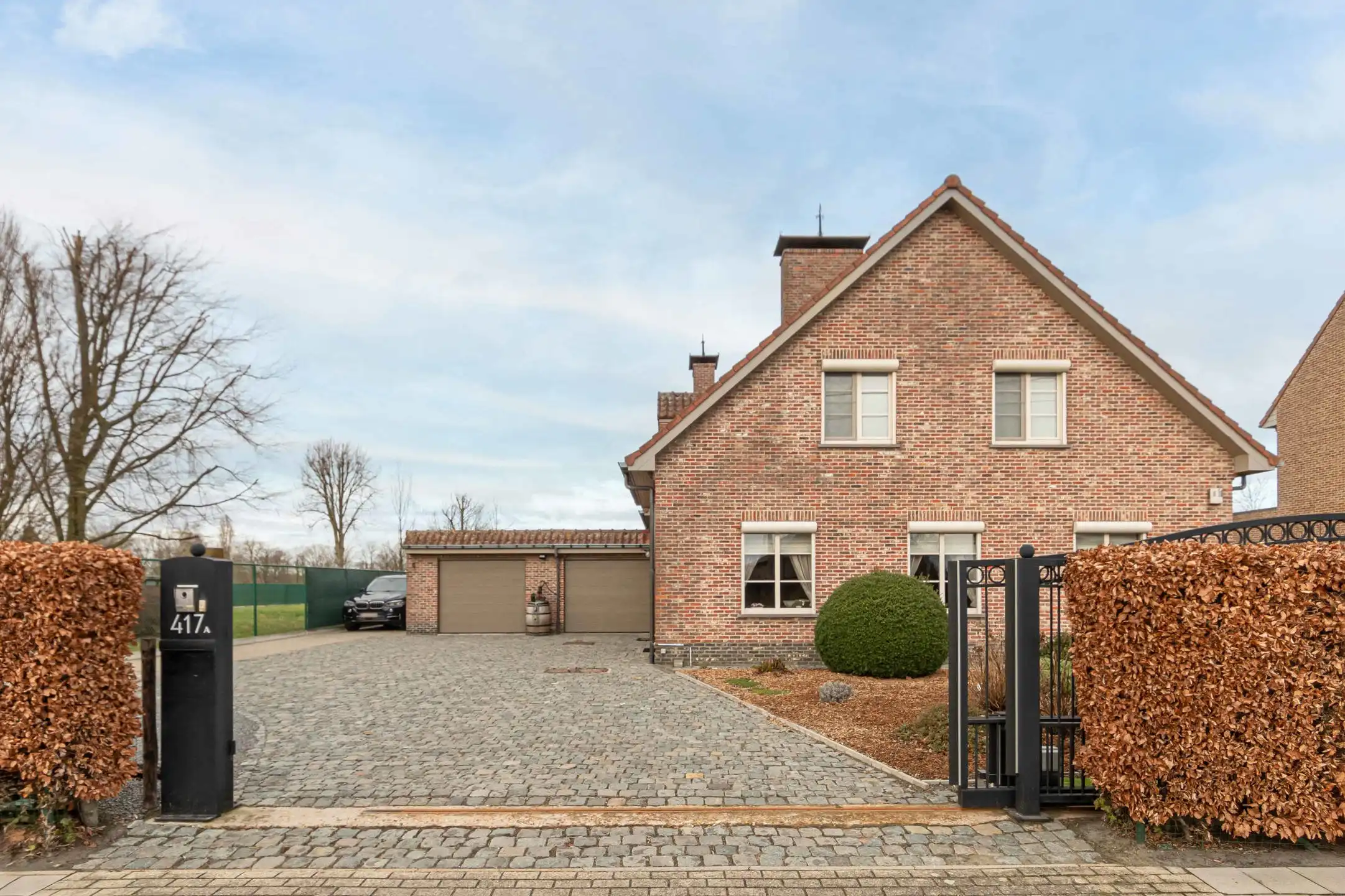 Knappe villa in landelijke stijl met uitgestrekt uitzicht foto 3