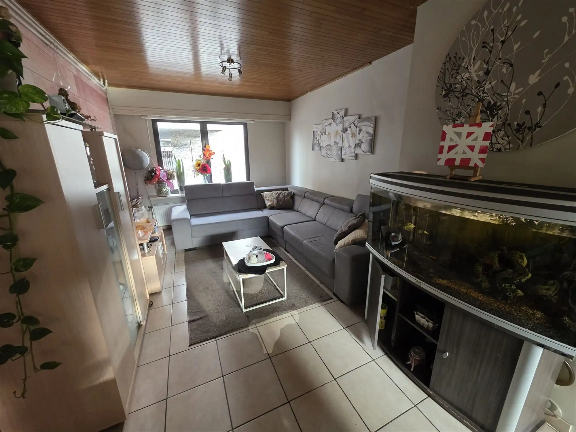 Gezinswoning met 4 slaapkamers en zonnige tuin foto 5