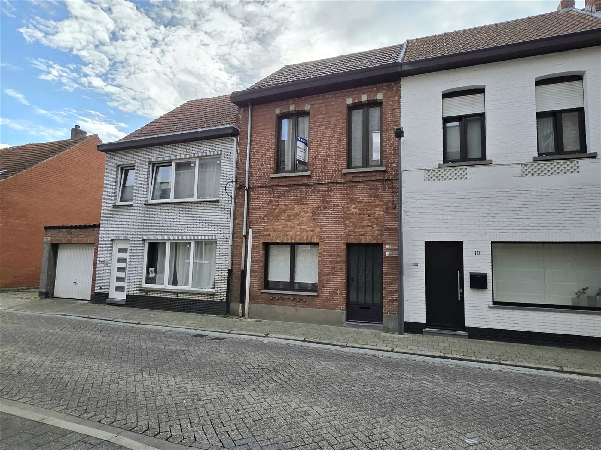 Gezinswoning met 4 slaapkamers en zonnige tuin foto 5