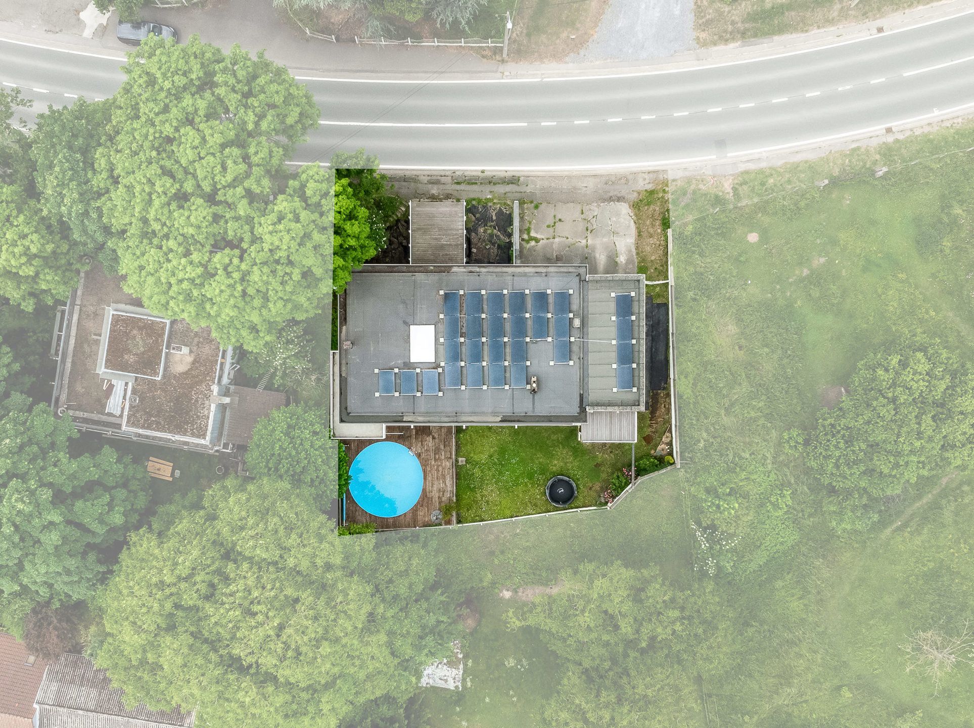 Unieke woning met uitzicht op de Jekervallei foto 24