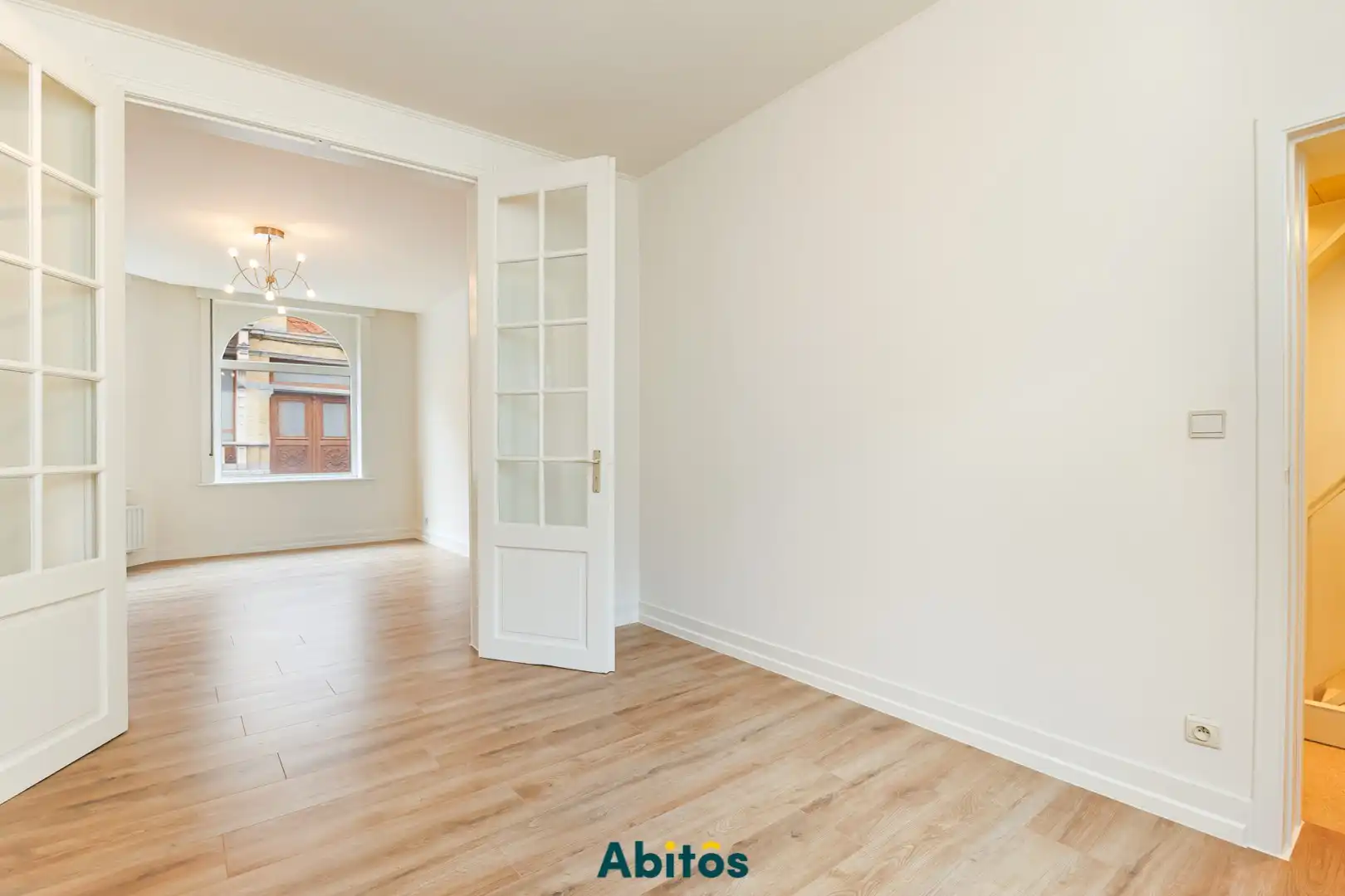 Opgefriste ruime duplex met 2 slaapkamers nabij Vrijdagmarkt foto 15