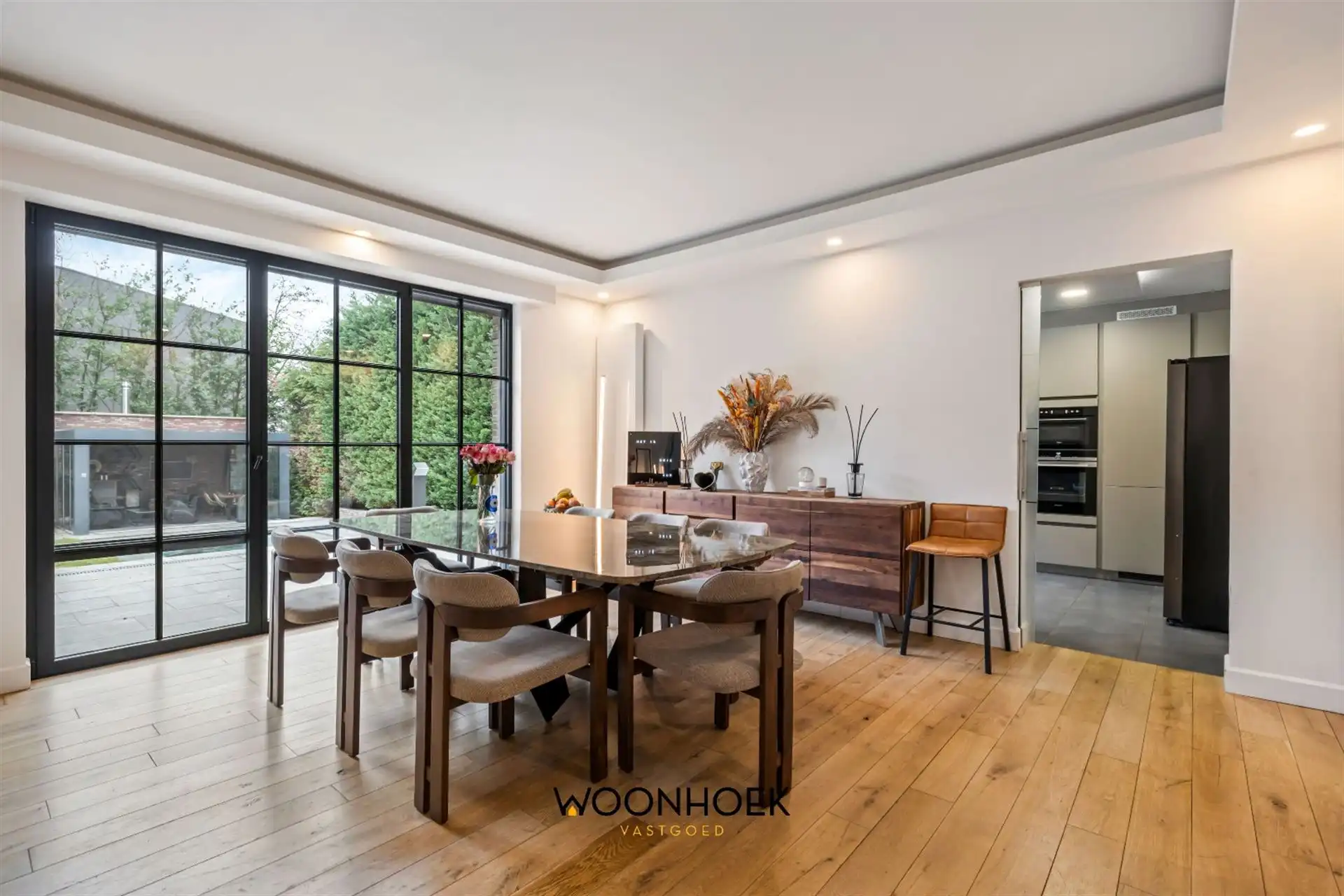 Luxueuze villa met zwembad en poolhouse te Zwijndrecht foto 7