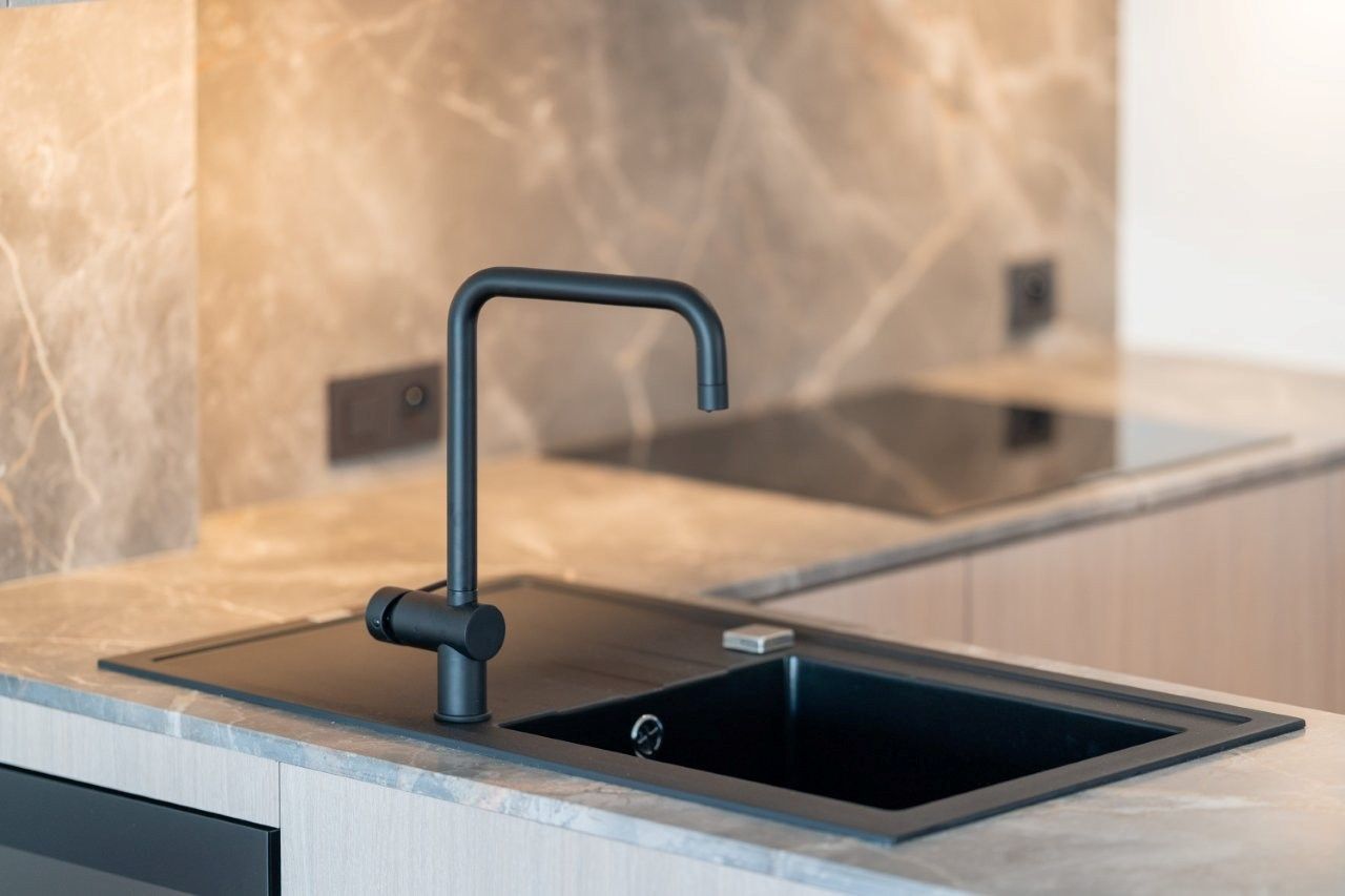 Volledig gerenoveerd, lichtrijk appartement gelegen in een kleine residentie. foto 11