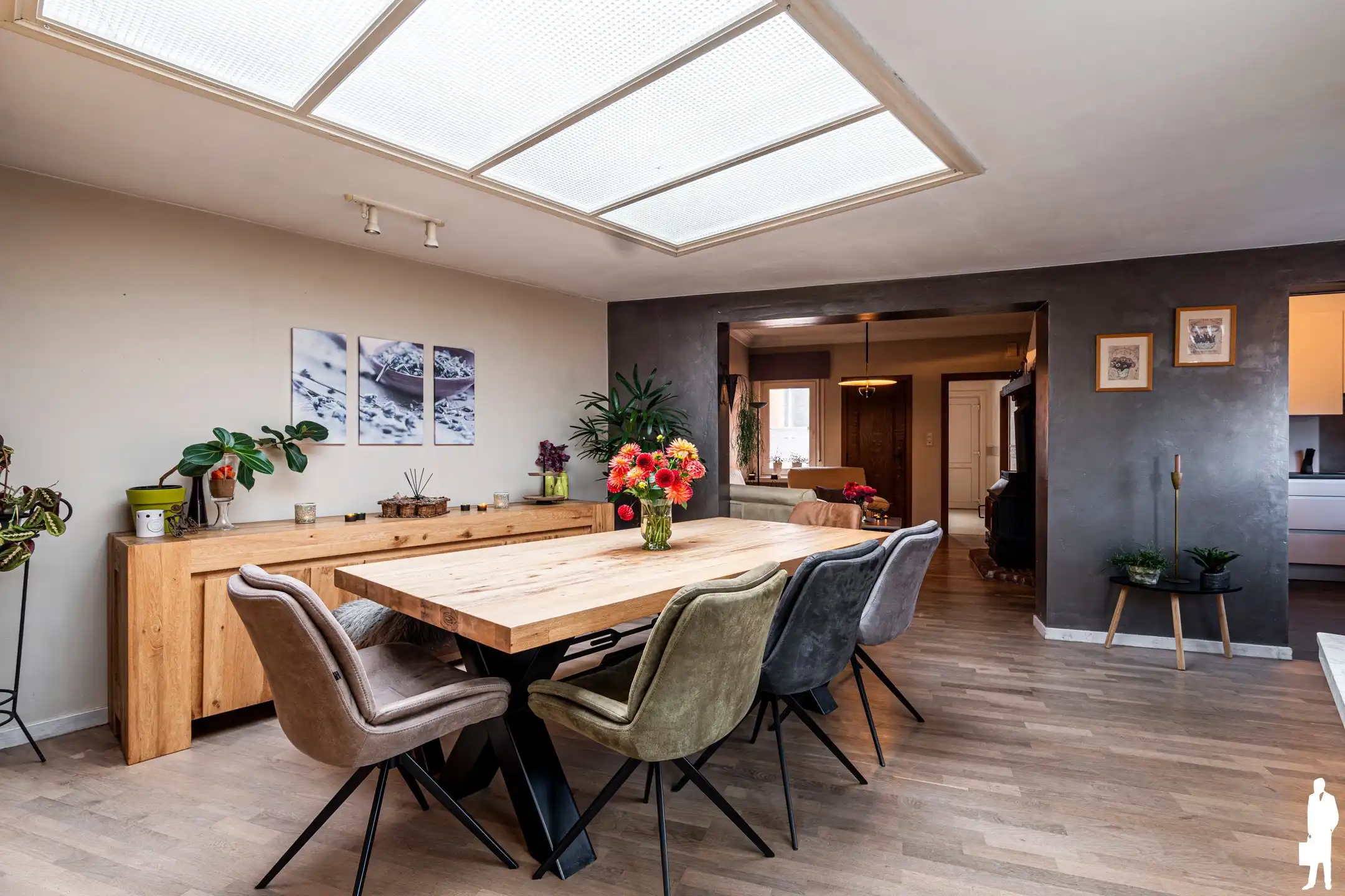 Sfeervolle, lichtrijke woning met tuin | 4 slpk. | centrum foto 2