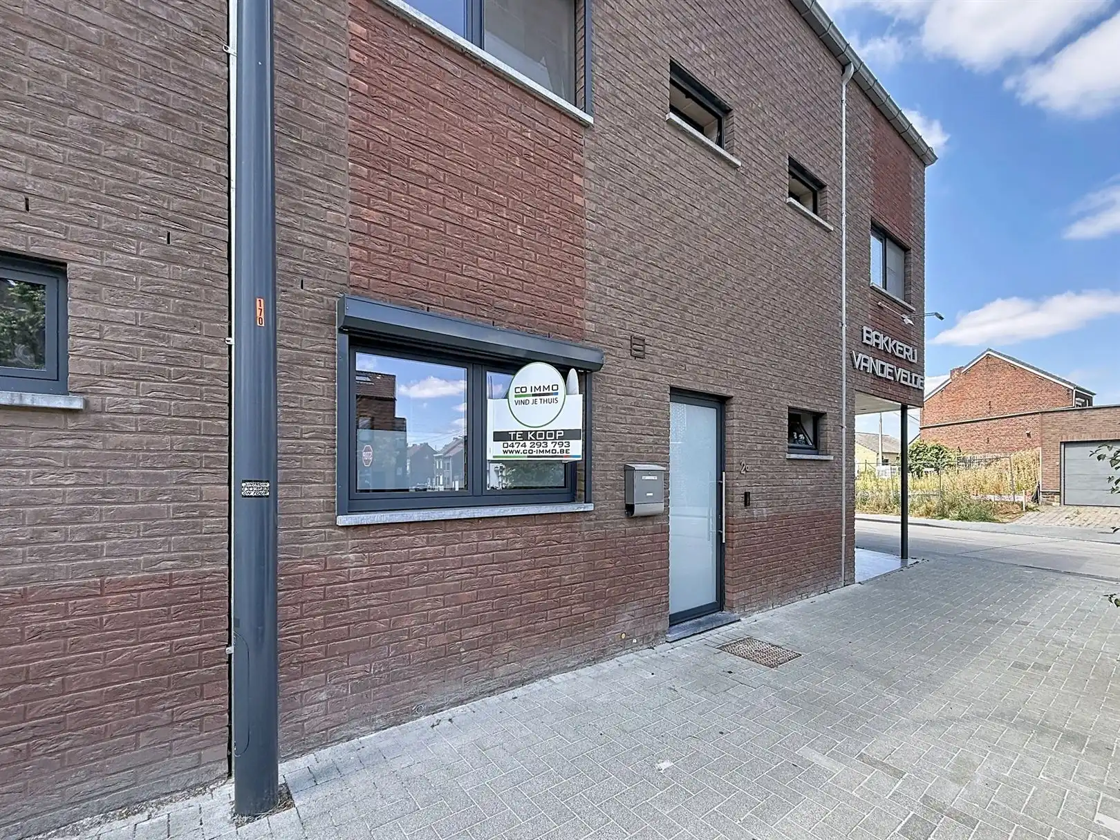 Instapklare woning met 3 slpks, tuin - 01a 78ca  foto 28