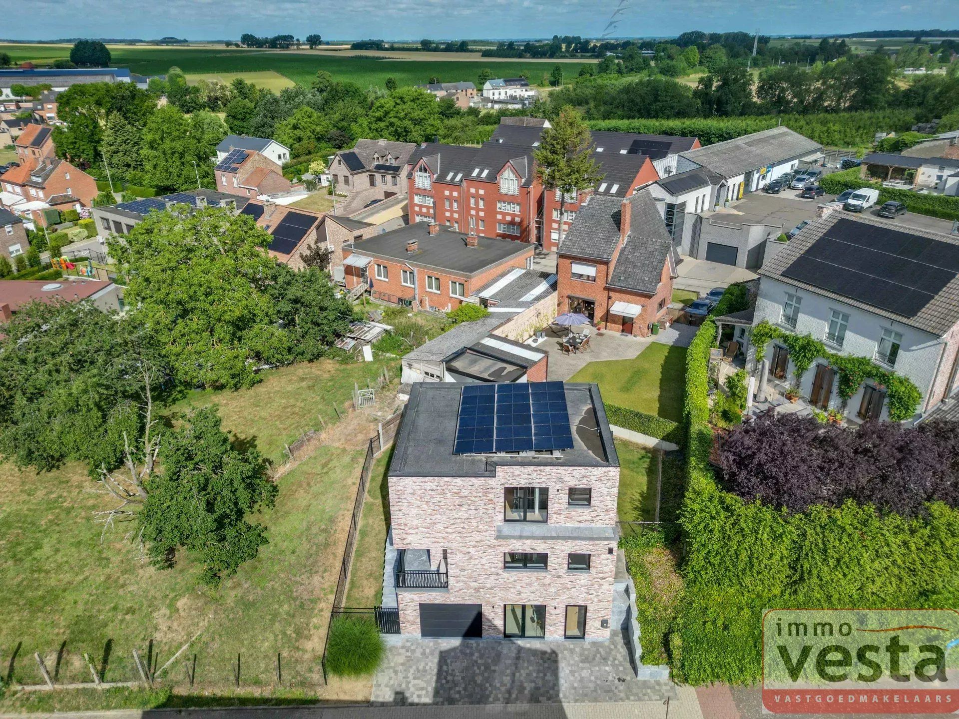 moderne, landelijk gelegen villa foto 45